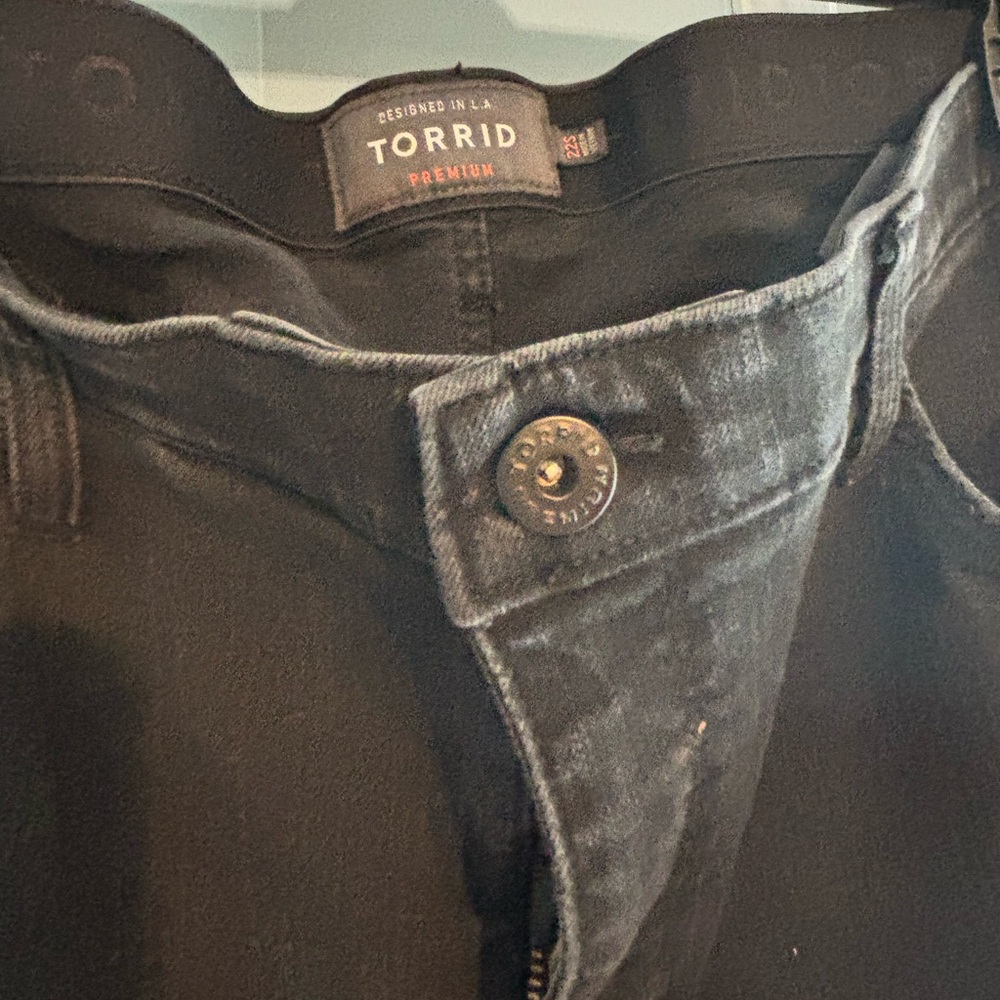 Torrid Sky High Skinny Black Jeans - Picture 4 of 14